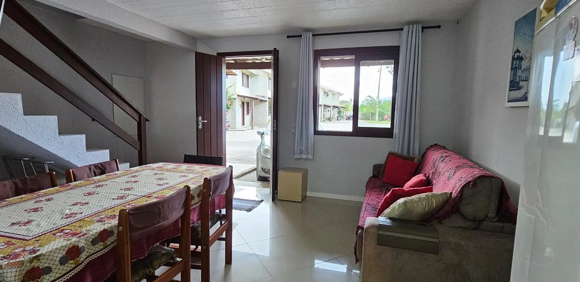 Residencial Hannah - Casa 6 - Porto Belo Sc - Bairro Pereque