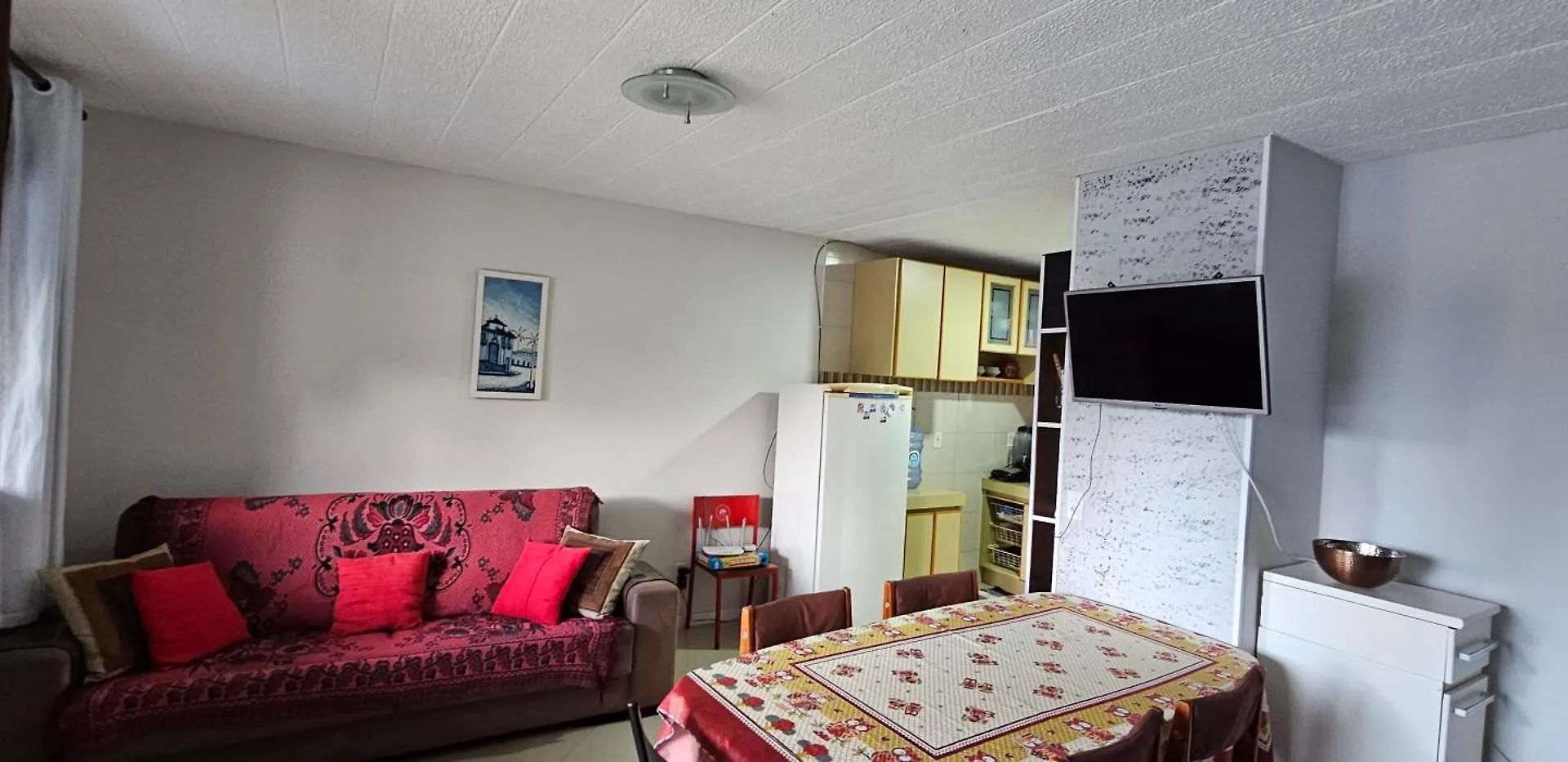 Residencial Hannah - Casa 6 - Porto Belo Sc - Bairro Pereque 0*,